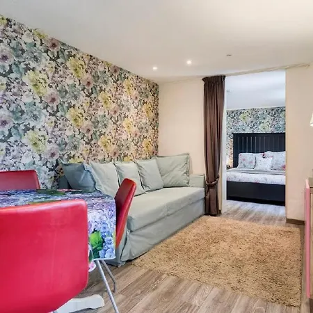 17 * アイントホーフェン